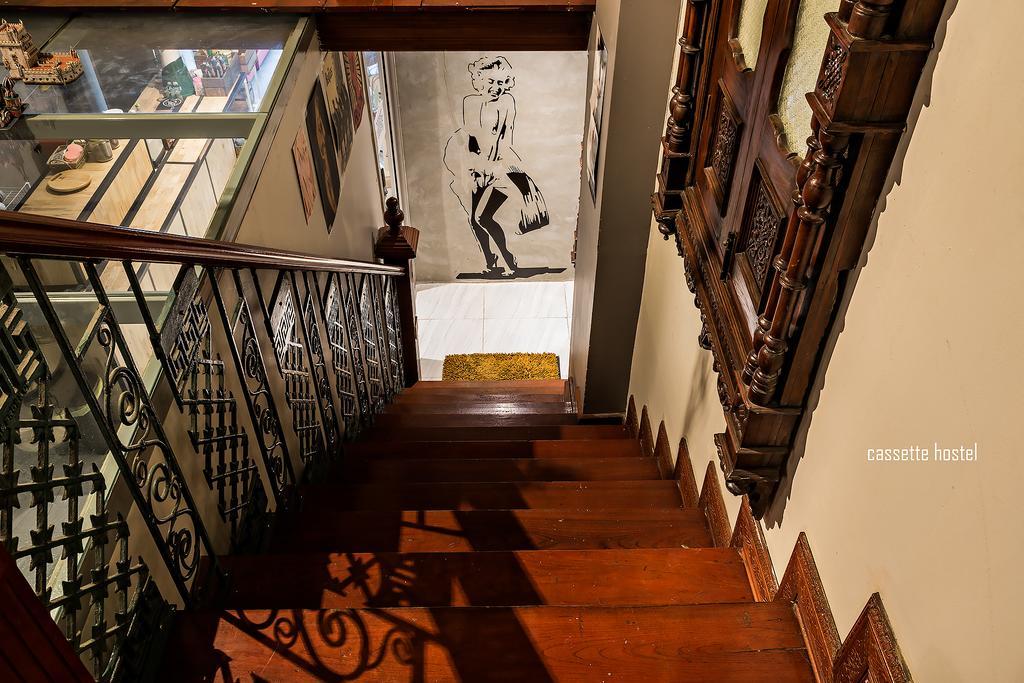 Cassette Hostel Чиангмай Экстерьер фото