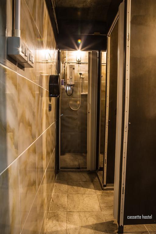 Cassette Hostel Чиангмай Экстерьер фото
