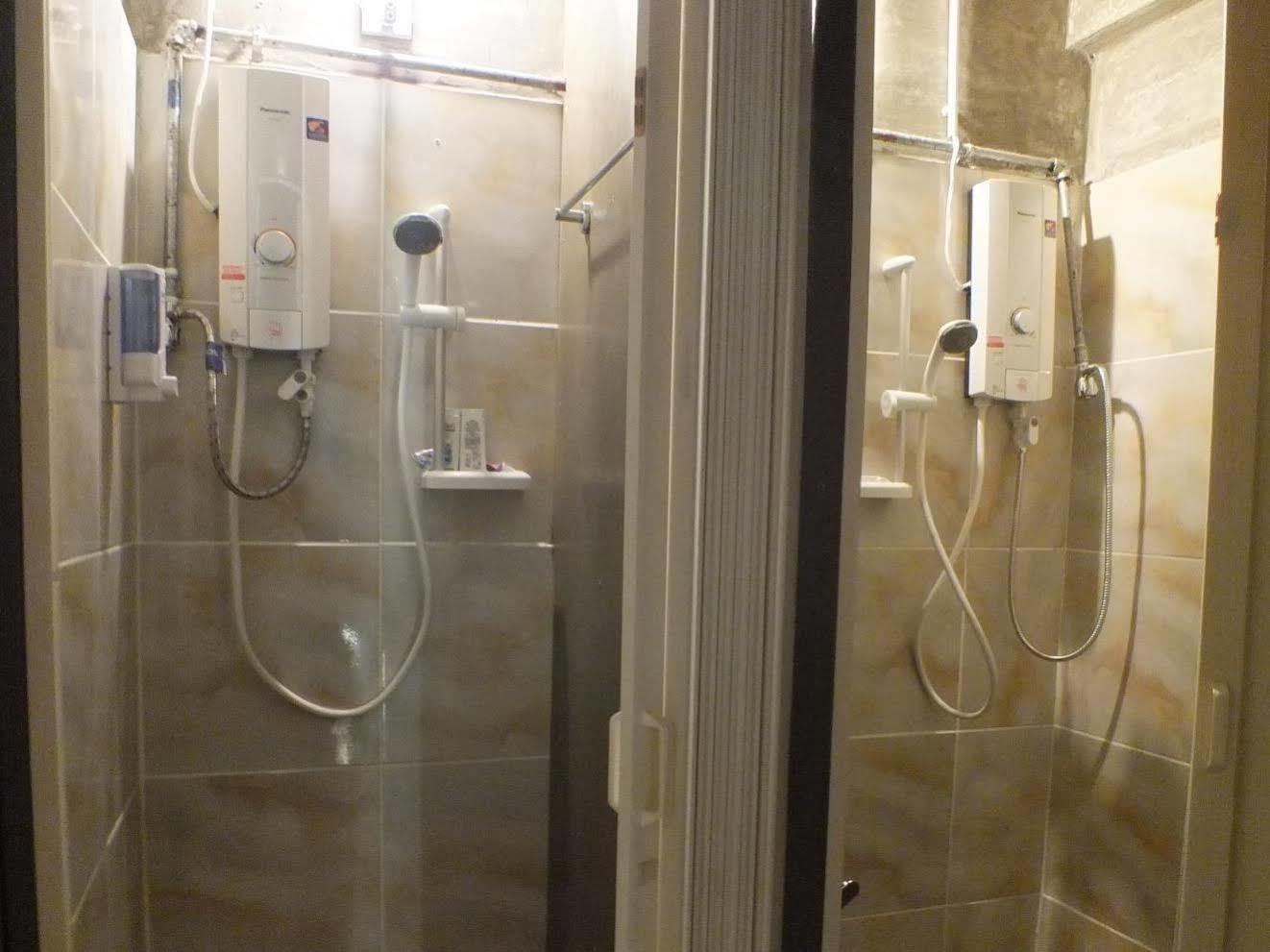 Cassette Hostel Чиангмай Экстерьер фото