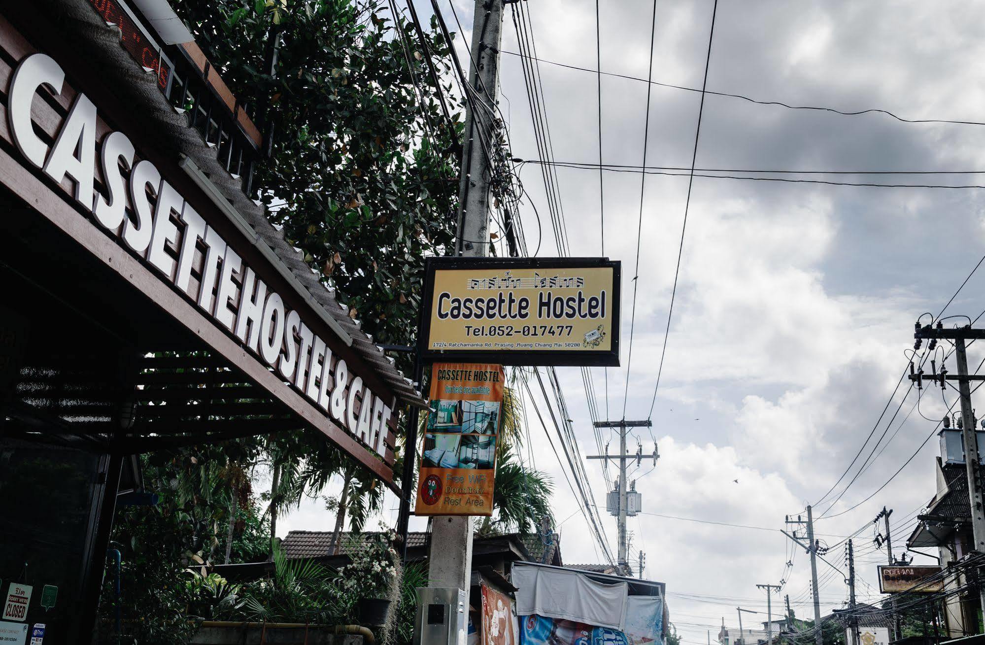 Cassette Hostel Чиангмай Экстерьер фото